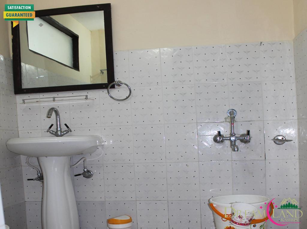 Dreamland Kashmir Cottage Pahalgām Δωμάτιο φωτογραφία